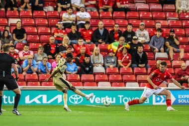Rotherham United takımından Ar 'Jany Martha, 26 Ağustos 2025' te Oakwell, Barnsley, Birleşik Krallık 'ta oynanan Carabao Kupası maçında 0-1 berabere kaldı.
