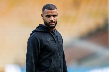 Norwich City 'den Anis Ben Slimane, Carrow Road' a, Carabao Kupası maçı öncesinde geldi. Norwich City, Norwich Road, Norwich, İngiltere, 26 Ağustos 2025