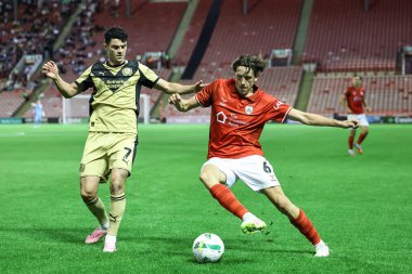 Barnsley 'li Mal de Gevigney, 26 Ağustos 2025' te Oakwell, Barnsley, Birleşik Krallık 'ta oynanan Carabao Kupası maçında Barnsley' e karşı.