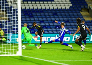 Leeds United takımından Jayden Bogle, 26 Ağustos 2025 'te Hillsborough, Sheffield, İngiltere' de Çarşamba günü oynanan Carabao Kupası maçında 1-1 berabere kaldı.