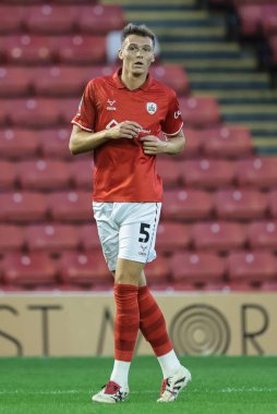 Barnsley 'den Jack Shepherd Carabao Kupası maçında Barnsley ve Rotherham United, Oakwell, Barnsley, Birleşik Krallık' ta, 26 Ağustos 2025