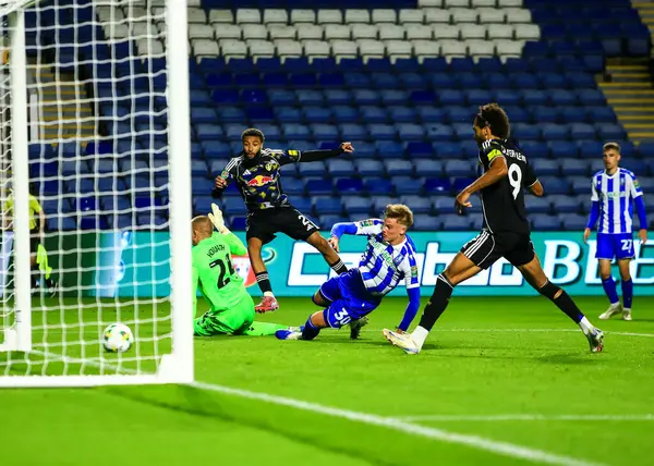  Carabao Kupası maçı sırasında Sheffield Çarşamba günü Hillsborough, Sheffield, İngiltere 'de Leeds United' a karşı, 26 Ağustos 2025