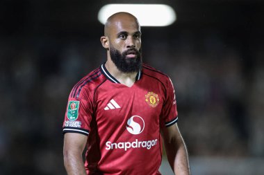 Manchester United takımından Bryan Mbeumo, 27 Ağustos 2025 'te Blundell Park, Cleethorpes' ta Grimsby Town ve Manchester United maçında