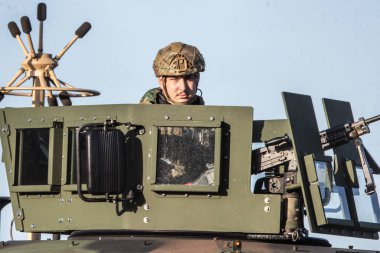 48. Savaş Kanadı 'na atanan personel 28 Ağustos 2025' te Lakenheath, Lakenheath, İngiltere 'de savaşa hazırlık tatbikatı düzenledi.