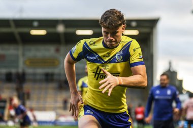 Warrington Wolves 'tan Ewan Smith maç öncesi ısınma turunda 24. Betfred Süper Ligi karşılaşmasında Warrington Wolves, Salford Red Devils' e karşı Halliwell Jones Stadyumu, Warrington, Birleşik Krallık, 29 Ağustos 2025