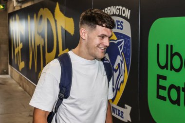 Warrington Wolves 'tan Josh Thewlis, 29 Ağustos 2025' te İngiltere 'nin Warrington kentinde oynanan 24. Betfred Süper Lig karşılaşmasında Warrington Wolves - Salford Red Devils maçına geldi.