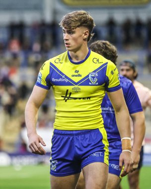 Warrington Wolves 'tan James Duffy maç öncesi ısınma turunda 24. Betfred Süper Ligi karşılaşmasında Warrington Wolves, Salford Red Devils' e karşı Halliwell Jones Stadyumu, Warrington, Birleşik Krallık, 29 Ağustos 2025