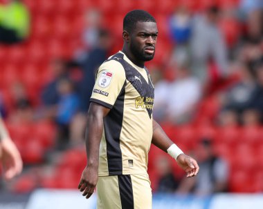 Rotherham United takımından Dru Yearwood 30 Ağustos 2025 'te Doncaster Rotherham United maçında Eco-Power Stadyumu' nda Doncaster Rovers 'a karşı.
