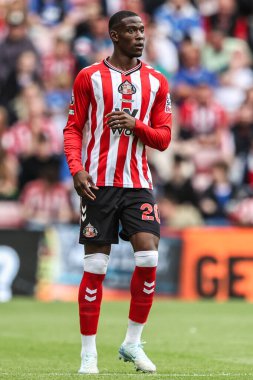 Sunderland 'dan Nordi Mukiele Premier Lig maçı sırasında Sunderland, Brentford' a karşı Stadyum of Light, Sunderland, Birleşik Krallık, 30 Ağustos 2025