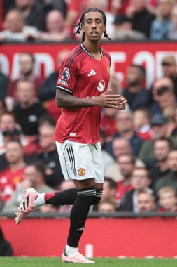 Manchester United ile Burnley arasındaki Premier League maçı sırasında Manchester United 'dan Leny Yoro, Old Trafford, Manchester, İngiltere' de 30 Ağustos 2025