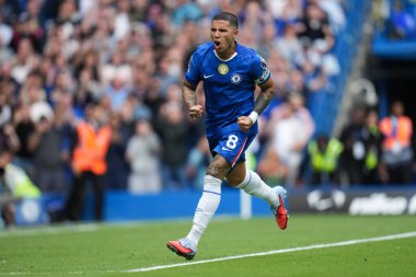 Chelsea 'den Enzo Fernnndez 30 Ağustos 2025' te Stamford Bridge, Londra 'da oynanan Premier League maçında Chelsea Fulham' a karşı 2-0 'lık galibiyet golünü atıyor.