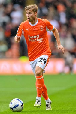Blackpool takımından Emil Hansson, Blackpool Ligi 1 maçında Blackpool Bolton Wanderers 'a karşı, Bloomfield Road, Blackpool, İngiltere, 30 Ağustos 2025