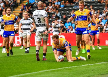 Leeds Rhinos takımından Morgan Gannon, 30 Ağustos 2025 'te MKM Stadyumu' nda oynanan 24. Betfred Süper Lig karşılaşmasında Leeds Rhinos 'a karşı oynuyor.