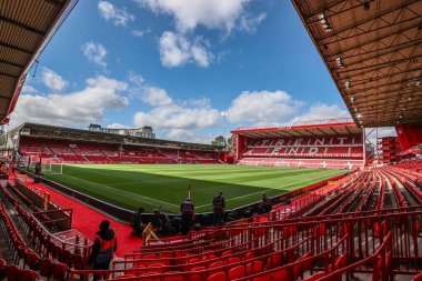 Premier Lig karşılaşması öncesinde Nottingham Forest, West Ham United 'a karşı City Ground, Nottingham, İngiltere' de 31 Ağustos 2025