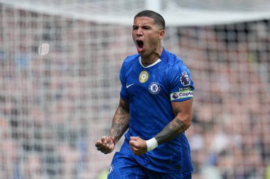 Chelsea 'li Enzo Fernnndez, 30 Ağustos 2025' te İngiltere 'nin Stamford Bridge kentinde oynanan Premier League karşılaşmasında golü kutluyor.