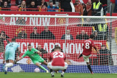 Manchester United takımından Bruno Fernandes 30 Ağustos 2025 'te Old Trafford, Manchester, Birleşik Krallık' ta oynanan Premier League maçında 3-2 berabere kalma cezası aldı.