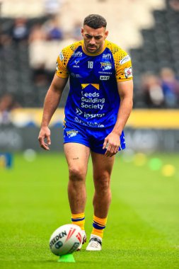 Leeds Rhinos 'tan Jake Connor Betfred Süper Lig 24. Raundunda ısınma turunda Hull FC, Leeds Rhinos' a karşı MKM Stadyumu, Hull, İngiltere, 30 Ağustos 2025