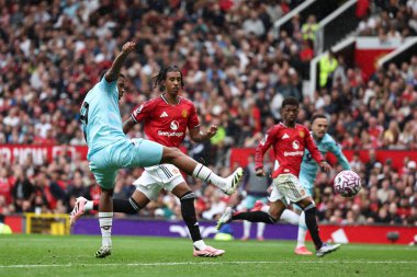 Burnly 'den Lyle Foster Premier Lig maçında skor 1-1 yaptı Manchester United - Burnley maçı Old Trafford, Manchester, Birleşik Krallık, 30 Ağustos 2025