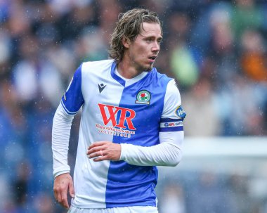 Blackburn Rovers takımından Todd Cantwell 30 Ağustos 2025 'te Blackburn City' de Blackburn Rovers 'a karşı Norwich City maçında