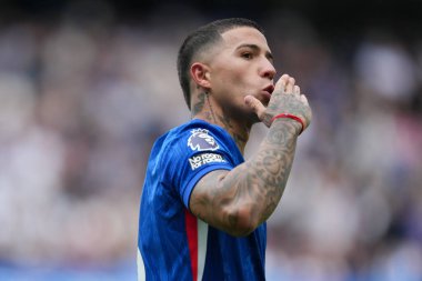 Chelsea 'li Enzo Fernnndez Premier Lig karşılaşmasında 2-0 berabere kaldıktan sonra 30 Ağustos 2025' te Stamford Bridge, Londra 'da oynanan maçta Fulham' a karşı.