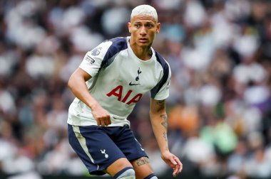Tottenham Hotspur takımından Richarlison, Tottenham Hotspur ile Bournemouth arasında oynanan Premier League maçında 30 Ağustos 2025 'te Londra' daki Tottenham Hotspur Stadyumu 'nda karşılaşacak.
