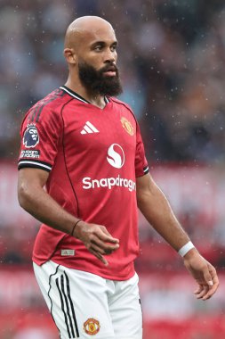 Manchester United ile Burnley arasındaki Premier League maçında Bryan Mbeumo, Old Trafford, Manchester, İngiltere 'de 30 Ağustos 2025