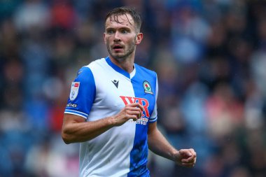 Blackburn Rovers takımından Ryan Hedges 30 Ağustos 2025 'te Blackburn City' de Blackburn Rovers 'a karşı Norwich City maçında