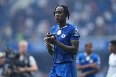 Chelsea Premier Ligi maçından sonra Trevoh Chalobah Stamford Bridge, Londra 'da Chelsea Fulham' a karşı, 30 Ağustos 2025