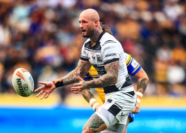 Hull FC takımından Zak Hardaker, 30 Ağustos 2025 'te MKM Stadyumu' nda oynanan 24. Betfred Süper Lig karşılaşmasında pas verdi.