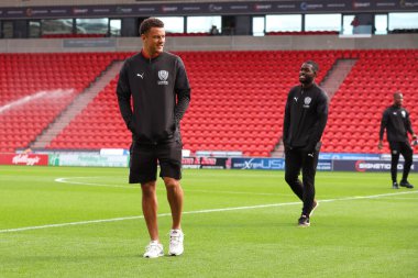 Rotherham United takımından Shaun McWilliams, 30 Ağustos 2025 'te İngiltere' nin Doncaster şehrindeki Eco-Power Stadyumu 'nda oynanan Doncaster Rovers - Rotherham United maçından önce geldi.