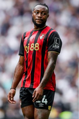 AFC Bournemouth takımından Antoine Semenyo 30 Ağustos 2025 'te Tottenham Hotspur ile Bournemouth arasında oynanan Premier League maçında tepki gösterdi.