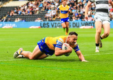 Leeds Rhinos takımından Jake Connor, 30 Ağustos 2025 'te MKM Stadyumu' nda oynanan 24. Betfred Süper Lig karşılaşmasında Leeds Rhinos 'a karşı oynuyor.