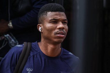 Sunderland 'dan Reinildo Mandava, 30 Ağustos 2025' te İngiltere 'nin Sunderland-Brentford Stadyumu' nda oynanan Premier League karşılaşmasında geldi.