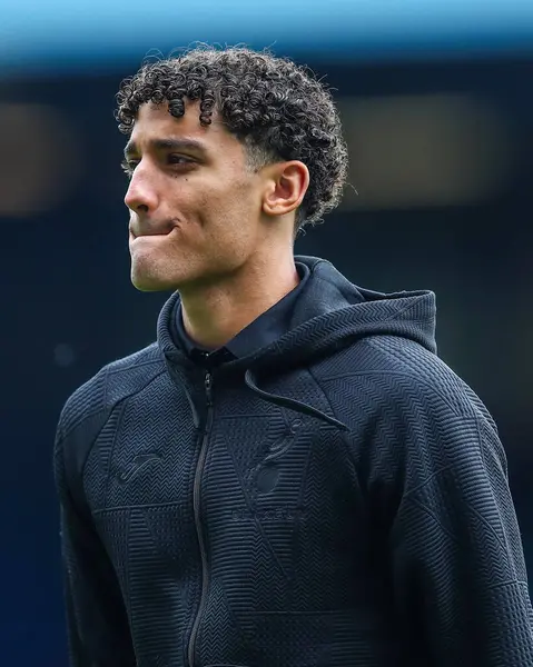 Norwich City 'den Ben Chrisene, 30 Ağustos 2025' te İngiltere 'nin Blackburn kentinde Norwich City' ye karşı oynanan Gökyüzü İddia Şampiyonası karşılaşması öncesinde stadyuma geldi.