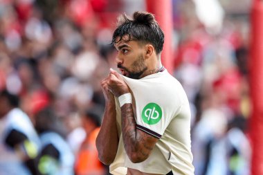 West Ham United takımından Lucas Paqueta, İngiltere 'nin Nottingham şehrinde oynanan Premier League maçı Nottingham Forest-West Ham United maçında 0-2' lik galibiyetini kutluyor.