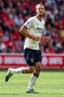 West Ham United takımından Tomas Soucek, İngiltere 'nin Nottingham City Ground kentinde oynanan Premier League maçında Nottingham Forest, West Ham United' a karşı.