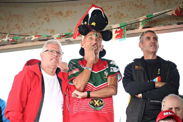 North Wales Crusaders taraftarları Betfred League 1 karşılaşmasında North Wales Crusaders, Stadiwm CSM 'de Keighley Cougars' a karşı, Colwyn Bay, İngiltere, 31 Ağustos 2025