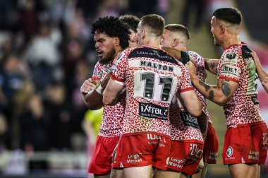 Alec Tuitavake of Leigh Leopards celebrates his try making it 24-4 during the Betfred Super League play-off Eliminator 1 match Leigh Leopards vs Wakefield Trinity at Progress With Unity Stadium, Leigh, United Kingdom, 26th September 2025