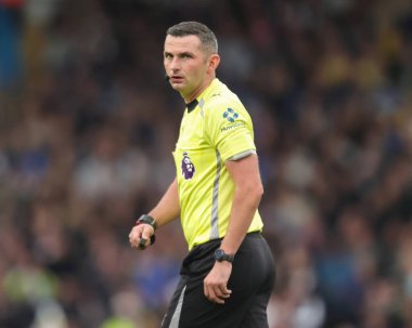 Referee Michael Oliver during the Premier League match Leeds United vs Bournemouth at Elland Road, Leeds, United Kingdom, 27th September 2025 