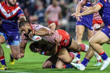 Isaac Liu of Leigh Leopards goes over for a try making it 10-0 during the Betfred Super League play-off Eliminator 1 match Leigh Leopards vs Wakefield Trinity at Progress With Unity Stadium, Leigh, United Kingdom, 26th September 2025 