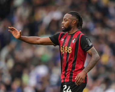 Bournemouth 'dan Antoine Semenyo Premier League maçı sırasında Leeds United ile Bournemouth arasında 27 Eylül 2025' te Elland Road, Leeds, İngiltere 'de oynanan maçta 