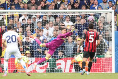 Bournemouth 'dan Corce Petroviç, 27 Eylül 2025' te İngiltere 'nin Leeds Road, Leeds kentinde oynanan Premier League maçında Leeds United ile Bournemouth maçını kurtardı.