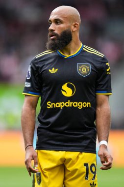 Manchester United 'dan Bryan Mbeumo Premier League maçı sırasında Brentford Manchester United' a karşı Gtech Community Stadyumu, Londra, Birleşik Krallık, 27 Eylül 2025 