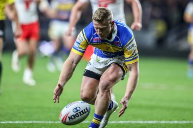 Lachlan Miller of Leeds Rhinos drops the ball during the Betfred Super League play-off Eliminator 2 match Leeds Rhinos vs St Helens at Headingley Stadium, Leeds, United Kingdom, 27th September 2025 