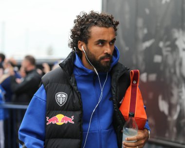 Dominic Calvert-Lewin of Leeds United  arrives ahead of  the Premier League match Leeds United vs Bournemouth at Elland Road, Leeds, United Kingdom, 27th September 2025