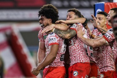 Alec Tuitavake of Leigh Leopards celebrates his try making it 24-4 during the Betfred Super League play-off Eliminator 1 match Leigh Leopards vs Wakefield Trinity at Progress With Unity Stadium, Leigh, United Kingdom, 26th September 2025 