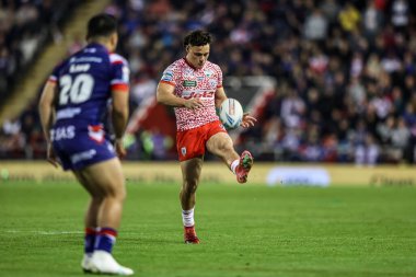 Lachlan Lam of Leigh Leopards during the Betfred Super League play-off Eliminator 1 match Leigh Leopards vs Wakefield Trinity at Progress With Unity Stadium, Leigh, United Kingdom, 26th September 2025 