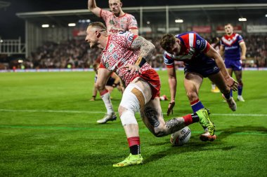 Josh Charley of Leigh Leopards goes over for a try making it 16-0 during the Betfred Super League play-off Eliminator 1 match Leigh Leopards vs Wakefield Trinity at Progress With Unity Stadium, Leigh, United Kingdom, 26th September 2025