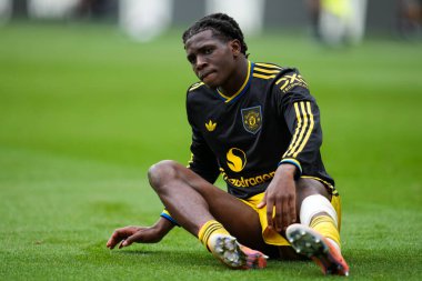 Manchester United takımından Patrick Dorgu Premier League maçında Brentford Manchester United 'a karşı Gtech Community Stadyumu, Londra, 27 Eylül 2025 