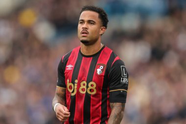 Bournemouth 'dan Justin Kluivert Premier League maçı sırasında Leeds United ile Bournemouth arasında 27 Eylül 2025' te Elland Road, Leeds, İngiltere 'de oynanan